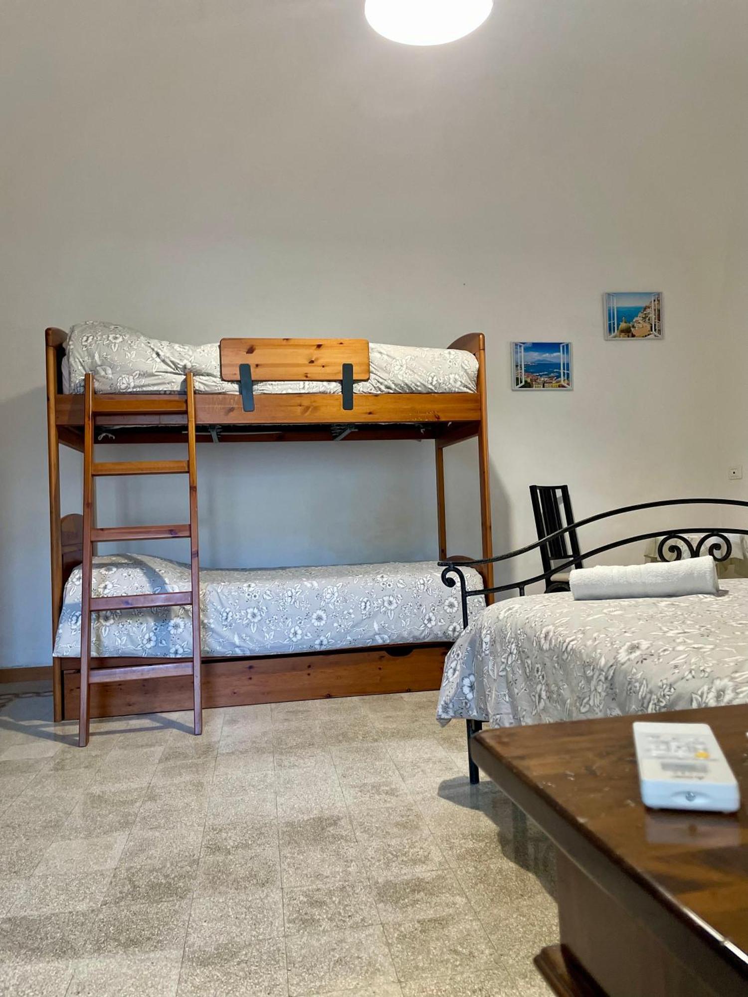 Вилла Mena Holiday House Сант'Анджелло Экстерьер фото