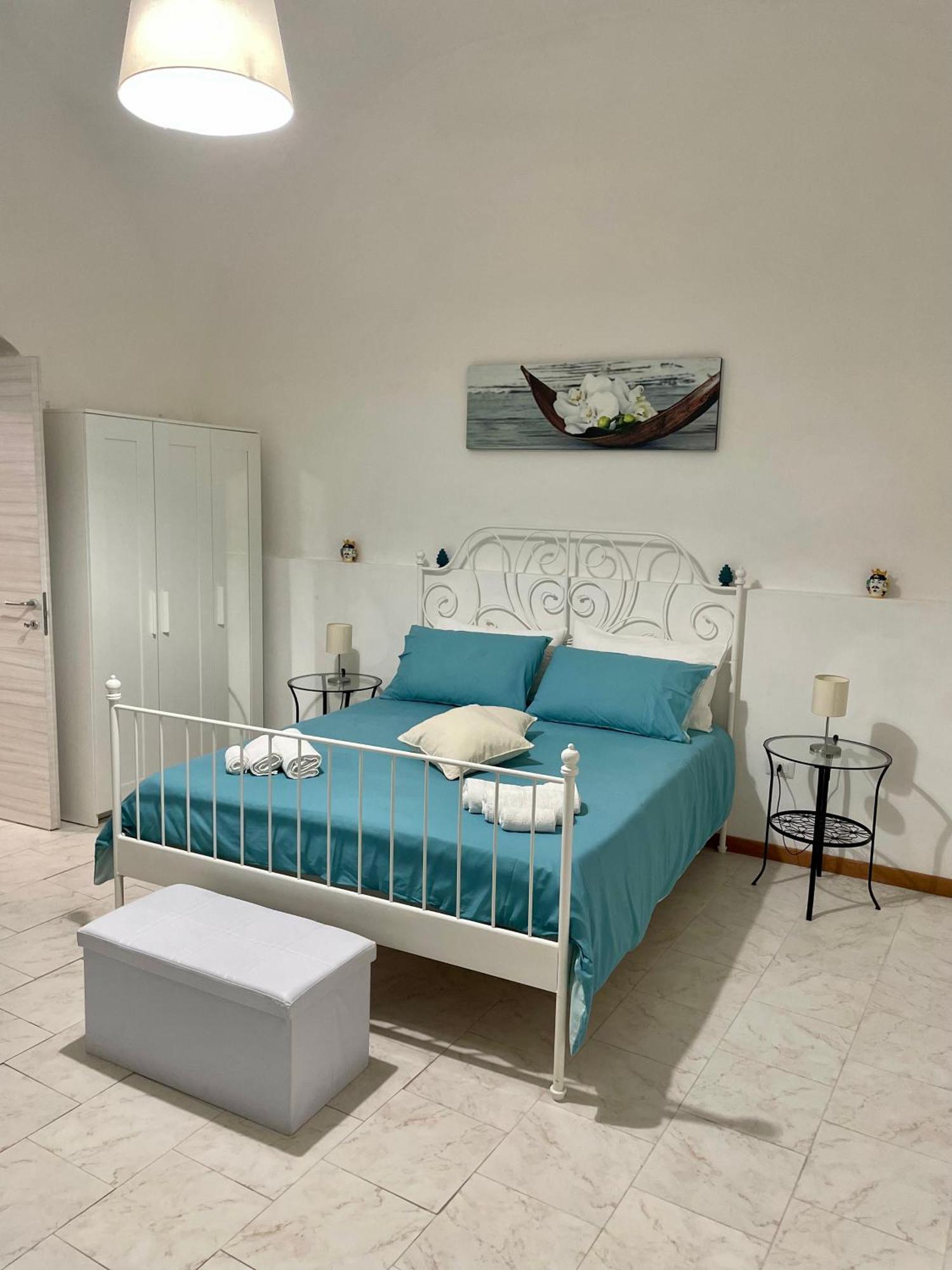 Вилла Mena Holiday House Сант'Анджелло Экстерьер фото