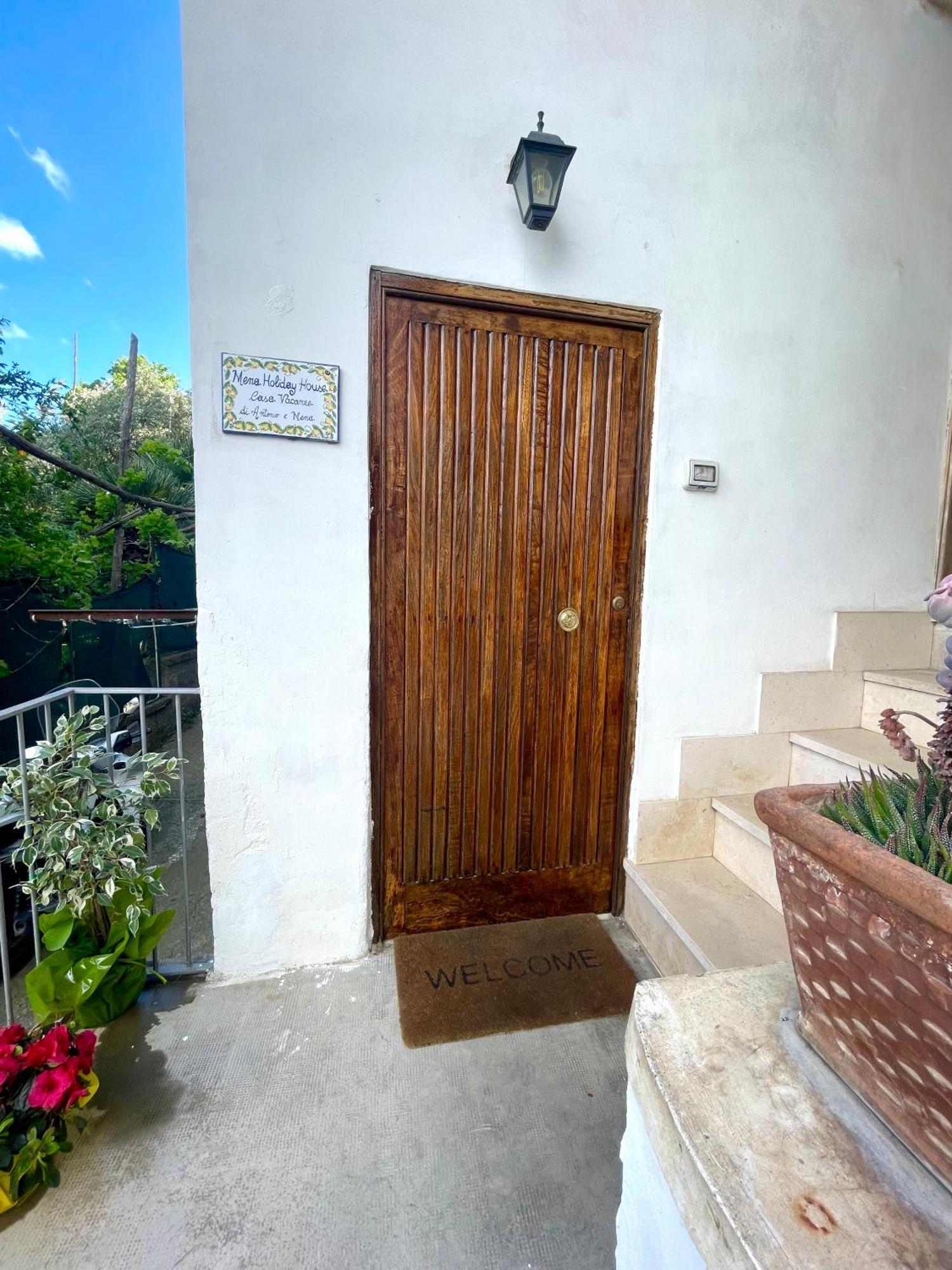 Вилла Mena Holiday House Сант'Анджелло Экстерьер фото