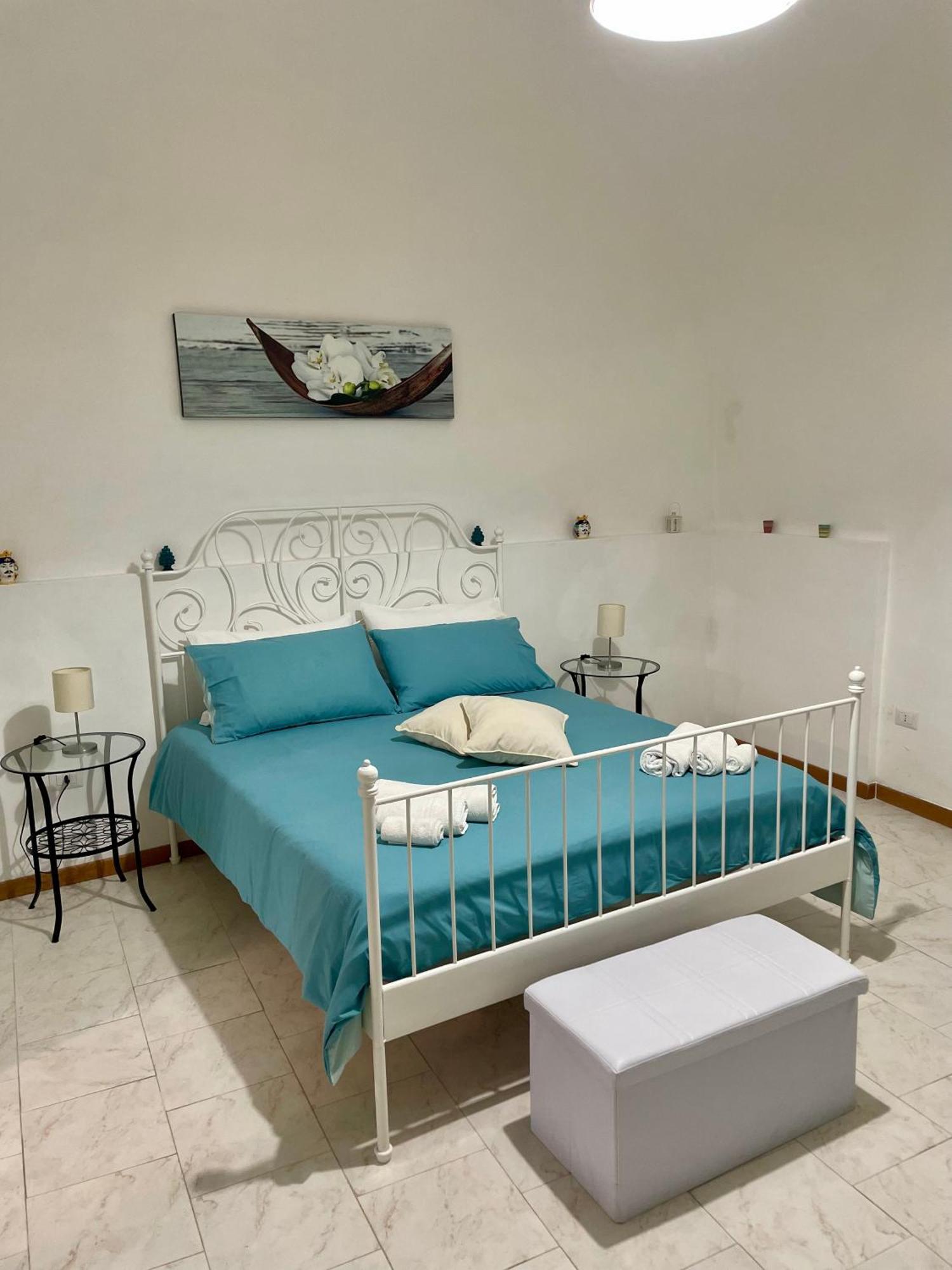 Вилла Mena Holiday House Сант'Анджелло Экстерьер фото